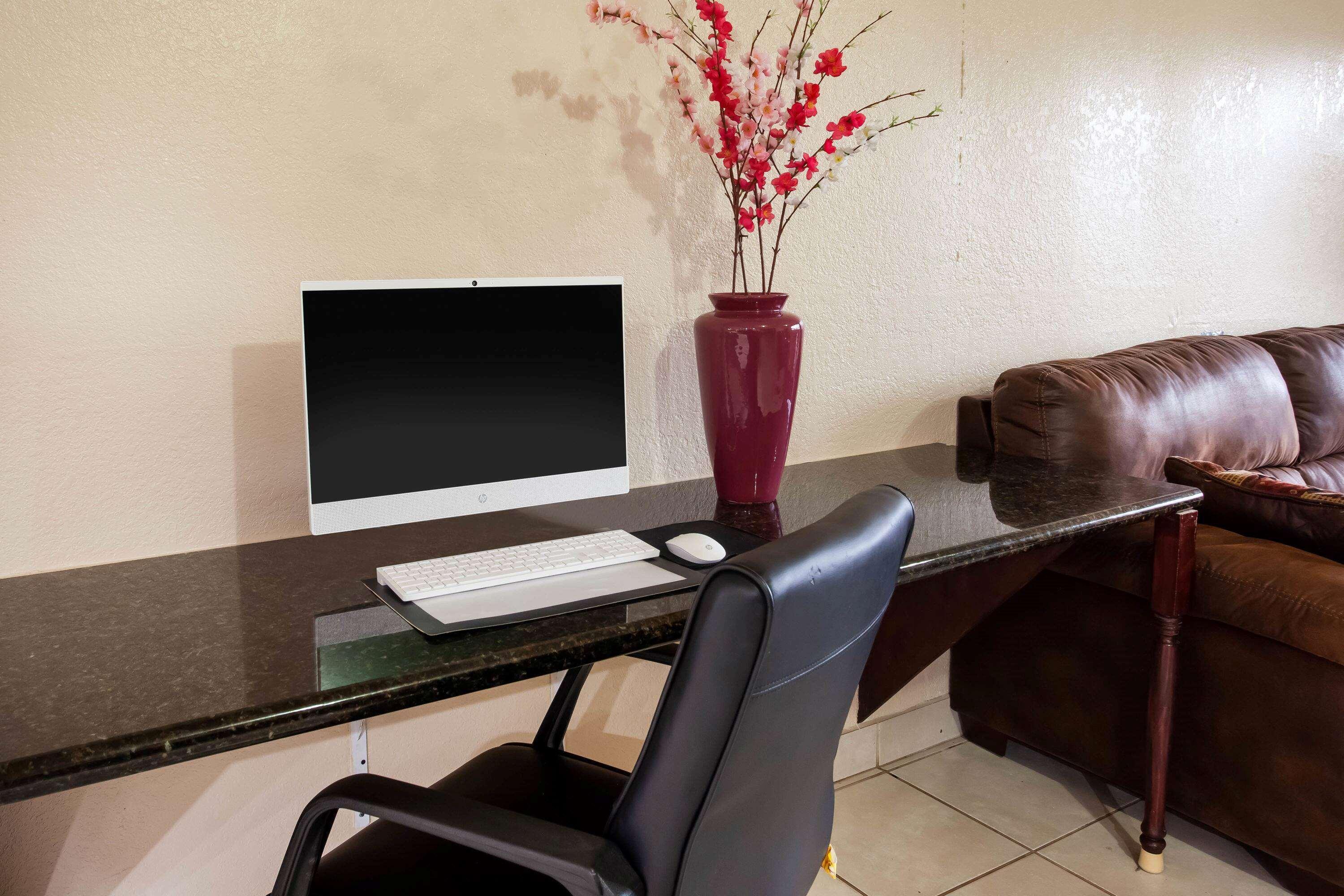 Super 8 By Wyndham Hotel 3*